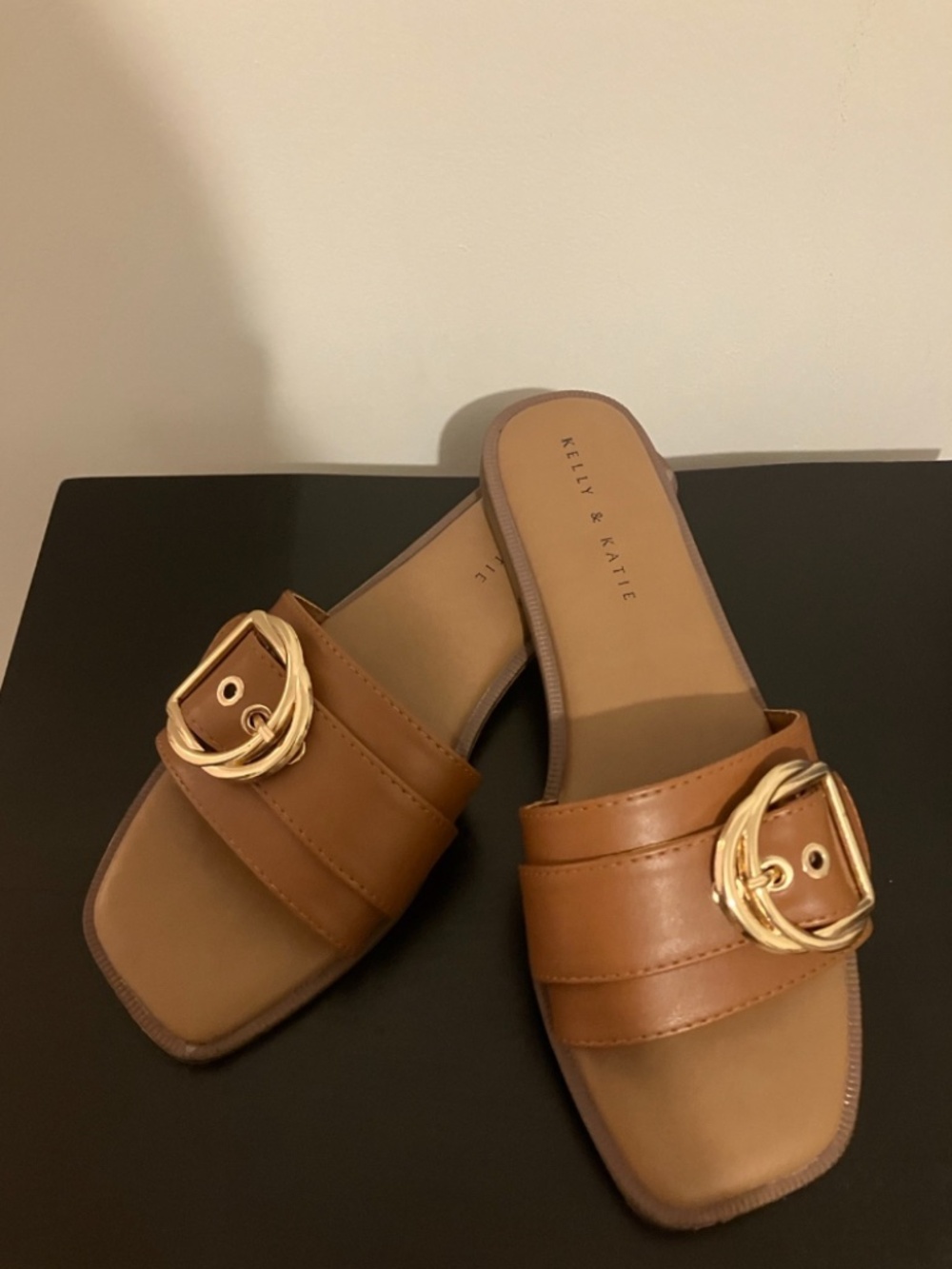 Kelly & Katie Double Buckle Slide Sandals – Size 8 – Chic & Comfortable